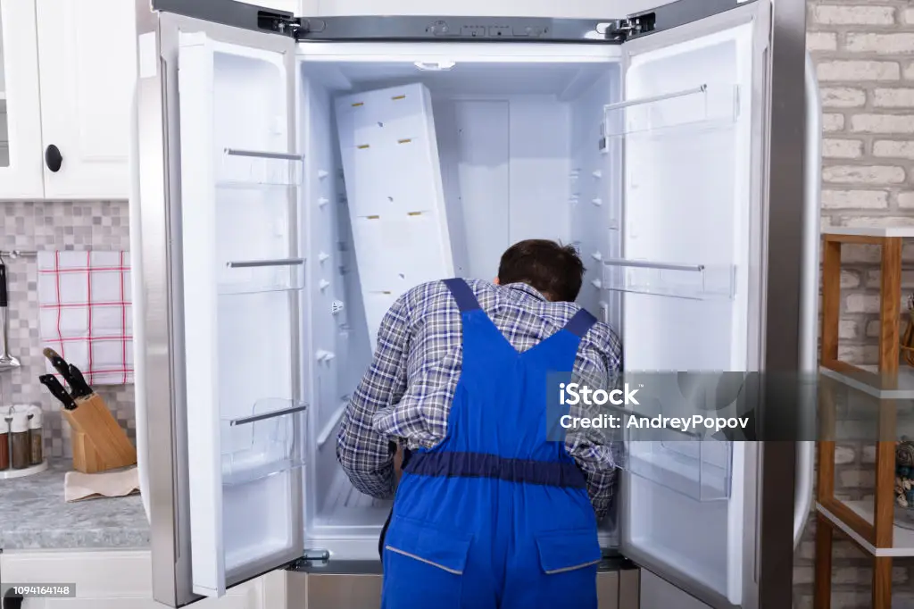 فني تصليح ثلاجات بالكويت